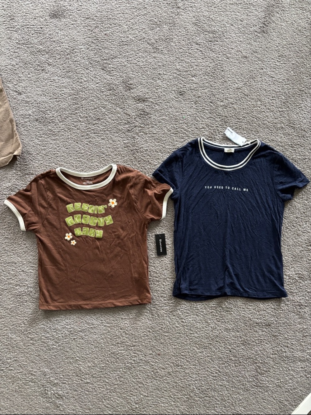 2 NWT Graphic Ringer Tees Bundle